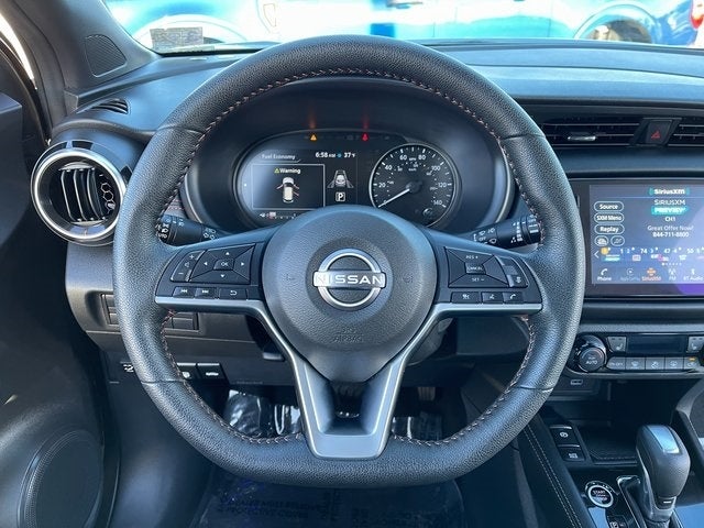 2022 Nissan Kicks SR | Heated Seats | Heated Steering Wheel | CarPlay